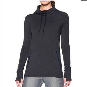 Under Armour Funnel Neck Lightweight fleece top.